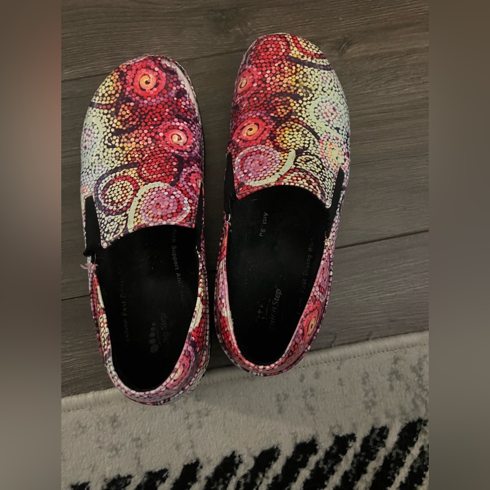 Spring Step Multicolor Artistic Slip-Ons